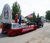 SaraParade 037